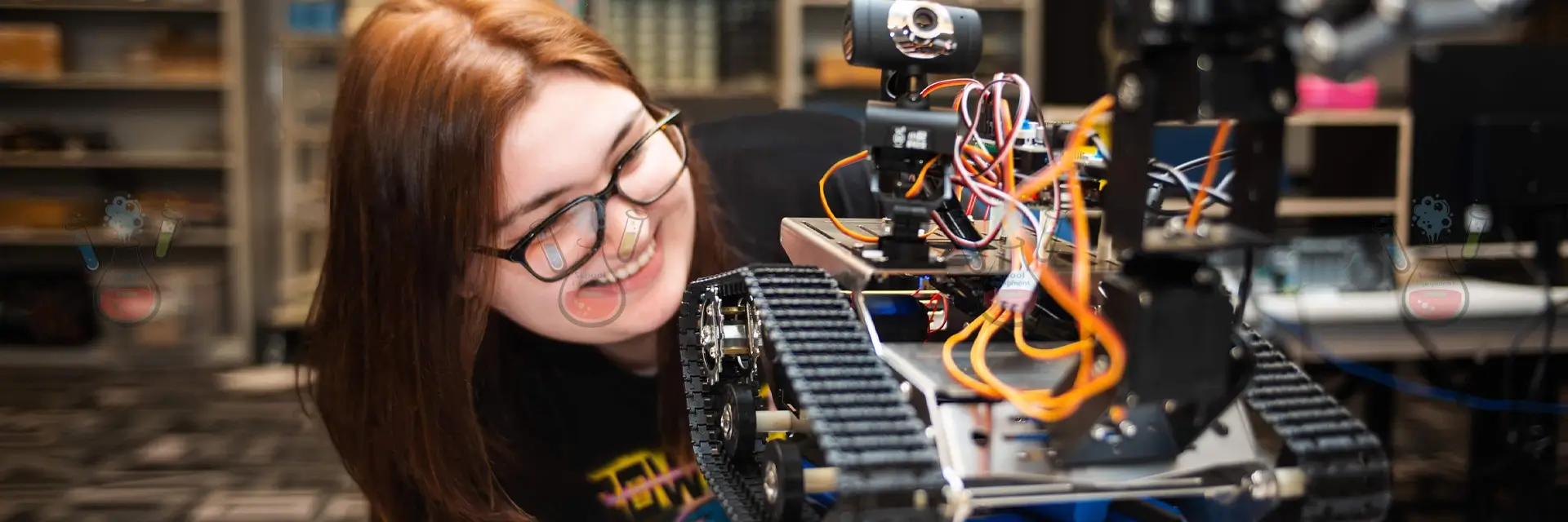 Physics Lab Equuipments Manufacturers